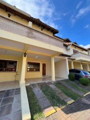 Casa com 183m², 3 dormitórios no bairro Cavalhada em Porto Alegre para Alugar