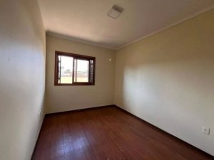 Casa com 183m², 3 dormitórios no bairro Cavalhada em Porto Alegre para Alugar