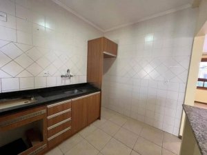 Casa com 183m², 3 dormitórios no bairro Cavalhada em Porto Alegre para Alugar