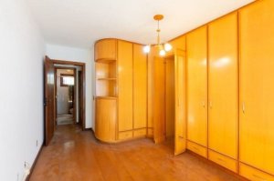 Casa com 174m², 3 dormitórios no bairro Cristal em Porto Alegre para Alugar