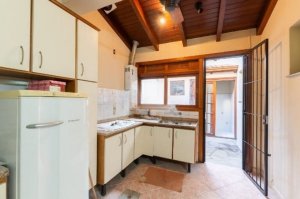 Casa com 174m², 3 dormitórios no bairro Cristal em Porto Alegre para Alugar