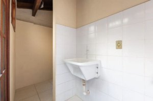 Casa com 174m², 3 dormitórios no bairro Cristal em Porto Alegre para Alugar