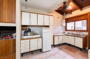 Casa com 174m², 3 dormitórios no bairro Cristal em Porto Alegre para Alugar