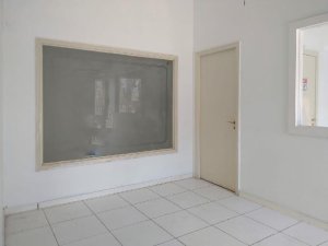 Loja com 45m² no bairro Praia de Belas em Porto Alegre para Alugar