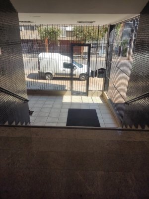 Salas/Conjuntos com 40m² no bairro Navegantes em Porto Alegre para Alugar