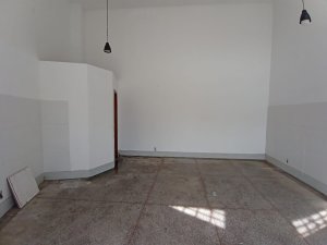 Loja com 44m² no bairro Passo da Areia em Porto Alegre para Alugar