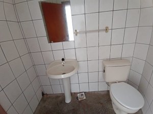 Loja com 44m² no bairro Passo da Areia em Porto Alegre para Alugar