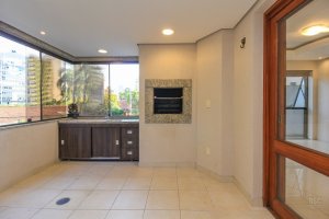 Apartamento com 163m², 3 dormitórios no bairro Petrópolis em Porto Alegre para Alugar