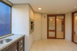 Apartamento com 163m², 3 dormitórios no bairro Petrópolis em Porto Alegre para Alugar