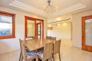 Apartamento com 163m², 3 dormitórios no bairro Petrópolis em Porto Alegre para Alugar