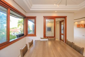 Apartamento com 163m², 3 dormitórios no bairro Petrópolis em Porto Alegre para Alugar