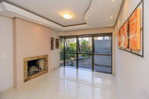 Apartamento com 163m², 3 dormitórios no bairro Petrópolis em Porto Alegre para Alugar