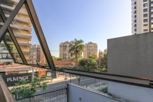 Apartamento com 163m², 3 dormitórios no bairro Petrópolis em Porto Alegre para Alugar