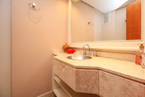 Apartamento com 163m², 3 dormitórios no bairro Petrópolis em Porto Alegre para Alugar