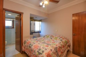 Apartamento com 163m², 3 dormitórios no bairro Petrópolis em Porto Alegre para Alugar