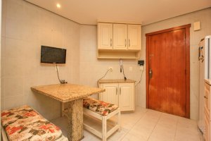 Apartamento com 163m², 3 dormitórios no bairro Petrópolis em Porto Alegre para Alugar
