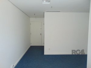 Salas/Conjuntos com 52m² no bairro Auxiliadora em Porto Alegre para Alugar