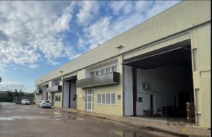 Depósito/Pavilhão com 595m² no bairro Anchieta em Porto Alegre para Alugar
