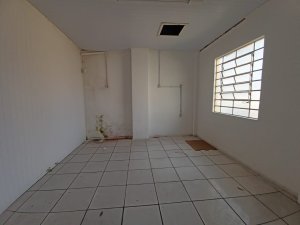 Casa comercial com 330m² no bairro Petrópolis em Porto Alegre para Alugar