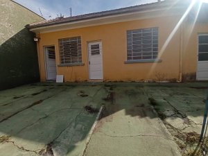 Casa comercial com 330m² no bairro Petrópolis em Porto Alegre para Alugar