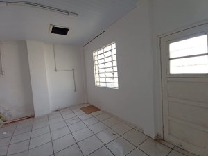 Casa comercial com 330m² no bairro Petrópolis em Porto Alegre para Alugar
