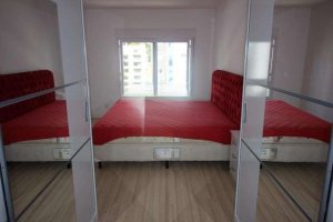 Apartamento com 158m², 4 dormitórios no bairro Menino Deus em Porto Alegre para Alugar