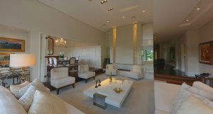 Casa com 554m², 3 dormitórios no bairro Vila Assunção em Porto Alegre para Alugar