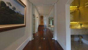 Casa com 554m², 3 dormitórios no bairro Vila Assunção em Porto Alegre para Alugar