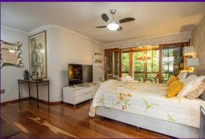 Apartamento com 280m², 5 dormitórios no bairro Petrópolis em Porto Alegre para Alugar