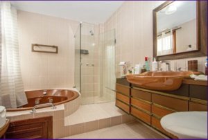 Apartamento com 280m², 5 dormitórios no bairro Petrópolis em Porto Alegre para Alugar