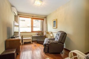 Apartamento com 280m², 5 dormitórios no bairro Petrópolis em Porto Alegre para Alugar