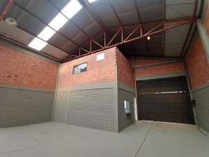 Galpão com 260m² no bairro Anchieta em Porto Alegre para Alugar