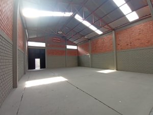 Galpão com 260m² no bairro Anchieta em Porto Alegre para Alugar