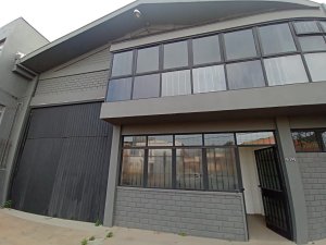 Galpão com 260m² no bairro Anchieta em Porto Alegre para Alugar