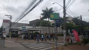 Loja com 250m² no bairro Passo da Areia em Porto Alegre para Alugar