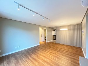 Apartamento com 87m², 2 dormitórios no bairro Moinhos de Vento em Porto Alegre para Alugar