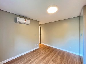 Apartamento com 87m², 2 dormitórios no bairro Moinhos de Vento em Porto Alegre para Alugar