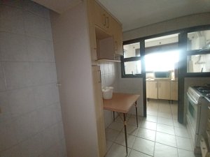 Apartamento com 126m², 2 dormitórios no bairro Moinhos de Vento em Porto Alegre para Alugar