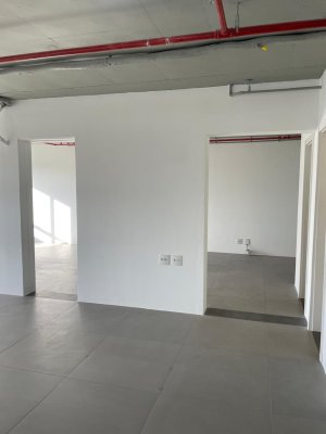 Salas/Conjuntos com 119m² no bairro Auxiliadora em Porto Alegre para Alugar