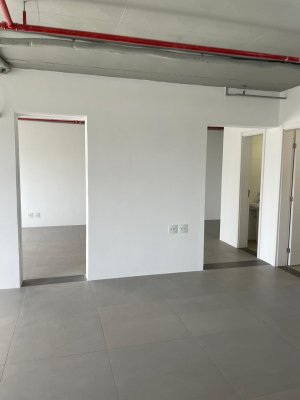 Salas/Conjuntos com 119m² no bairro Auxiliadora em Porto Alegre para Alugar