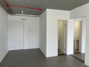 Salas/Conjuntos com 119m² no bairro Auxiliadora em Porto Alegre para Alugar