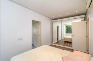 Casa com 218m², 2 dormitórios no bairro Rio Branco em Porto Alegre para Alugar