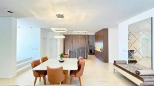 Casa com 340m², 4 dormitórios no bairro Vila Nova em Porto Alegre para Alugar