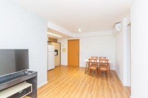 Apartamento com 60m², 1 dormitório no bairro Três Figueiras em Porto Alegre para Alugar