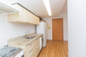 Apartamento com 60m², 1 dormitório no bairro Três Figueiras em Porto Alegre para Alugar