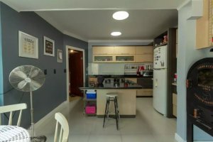 Casa com 350m², 4 dormitórios no bairro Jardim Itu em Porto Alegre para Alugar