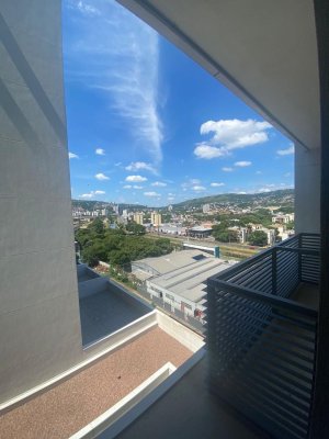 Apartamento com 58m², 2 dormitórios no bairro Jardim do Salso em Porto Alegre para Alugar