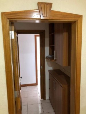 Salas/Conjuntos com 30m² no bairro Menino Deus em Porto Alegre para Alugar