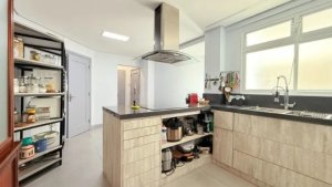 Apartamento com 270m², 4 dormitórios no bairro Independência em Porto Alegre para Alugar