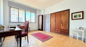 Apartamento com 270m², 4 dormitórios no bairro Independência em Porto Alegre para Alugar